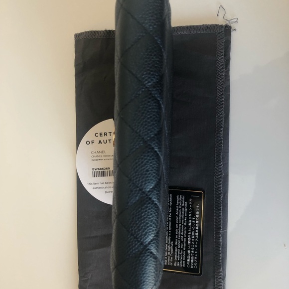 SOLD Chanel wallet on chain WOC Golden Class Navy - Picture 13 of 16